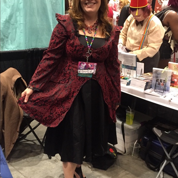 Bekah's Closet - Picture 11 of 11